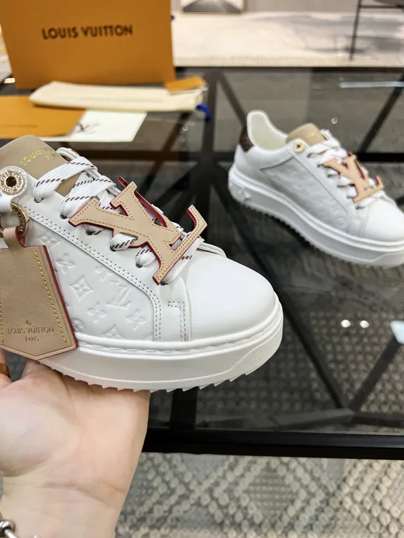 Louis Vuitton Shoe 